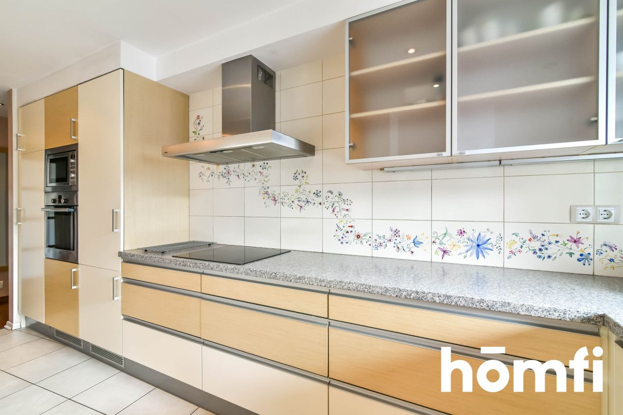 Przestronne 5-pokojowe mieszkanie z dużym salonem - Mieszkanie - Wynajem - Gdańsk, Chełm