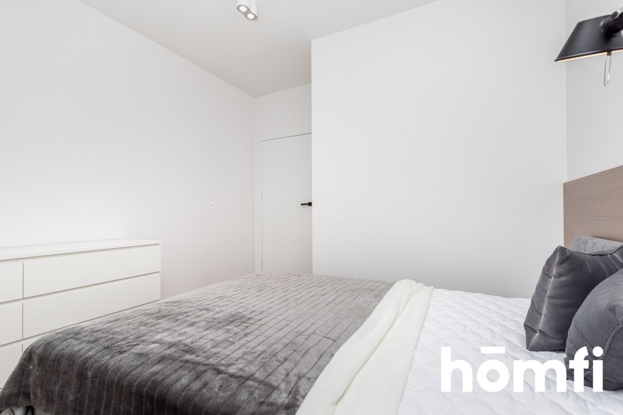 Dwupokojowy apartament obok Ronda Daszyńskiego - Mieszkanie - Wynajem - Warszawa, Wola / Mirów