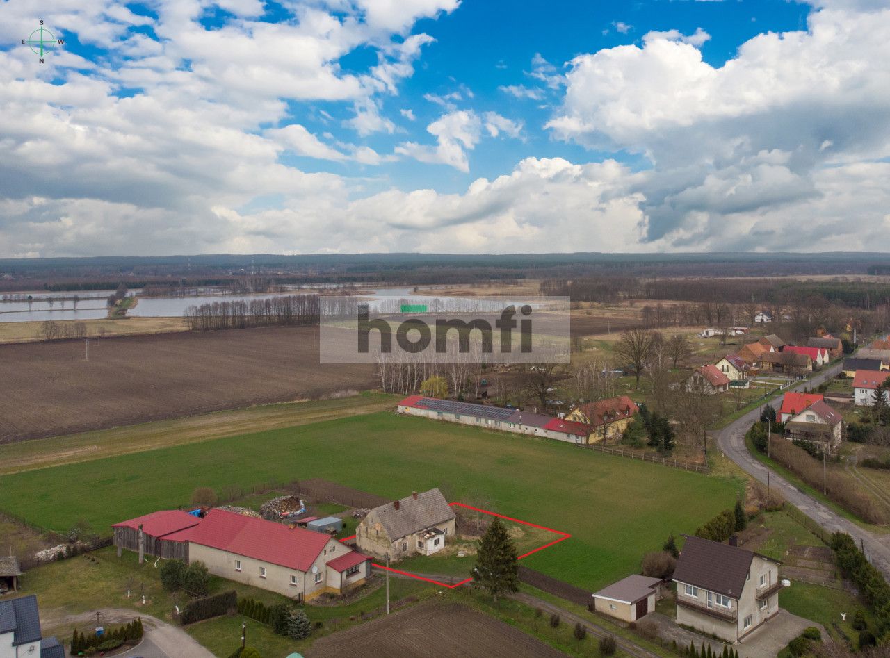 Plot and house with potential - House - Sale - Trzebnicki, Trzebnica / Kuźniczysko