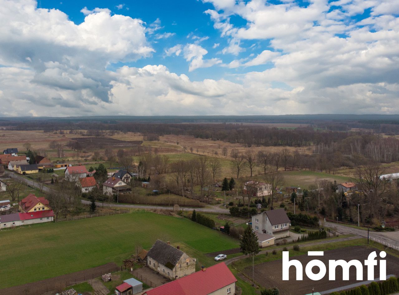 Plot and house with potential - House - Sale - Trzebnicki, Trzebnica / Kuźniczysko