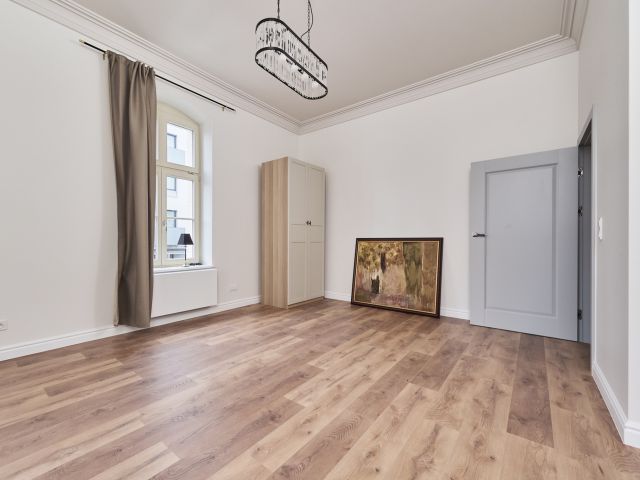 Stunning apartment in a castle, Gardens of Graua - Apartment - Rent - Wrocław, Śródmieście / Plac Grunwaldzki