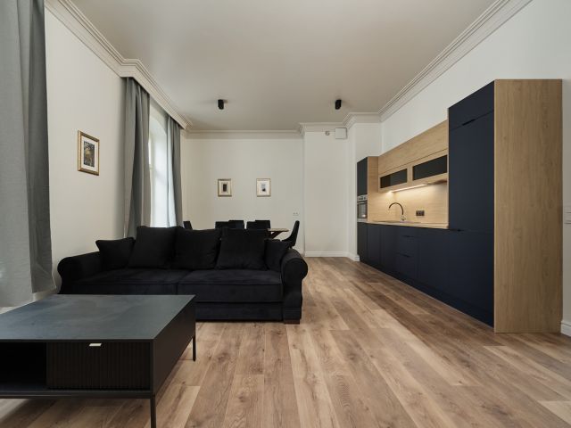 Stunning apartment in a castle, Gardens of Graua - Apartment - Rent - Wrocław, Śródmieście / Plac Grunwaldzki