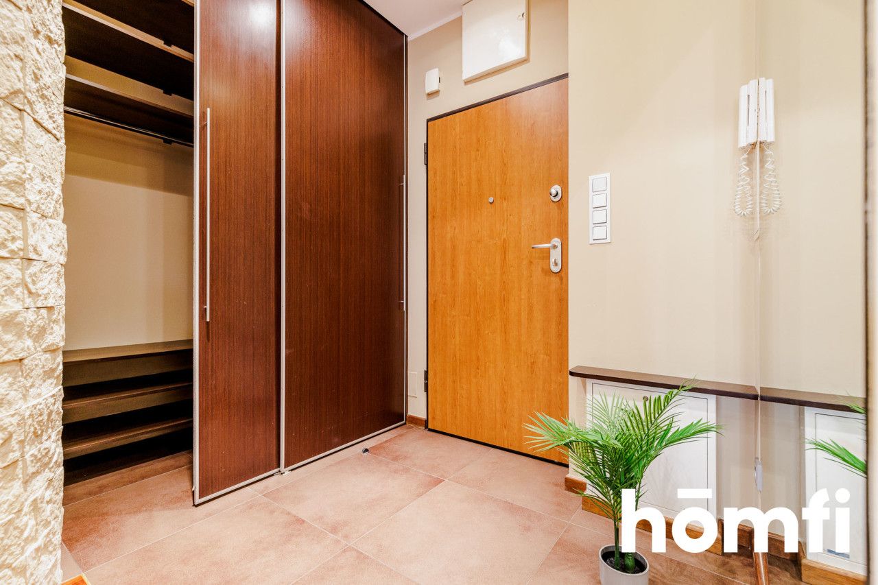 Comfortable and spacious apartment at metro Bemowo - Apartment - Rent - Warszawa, Bemowo / Stare Górce