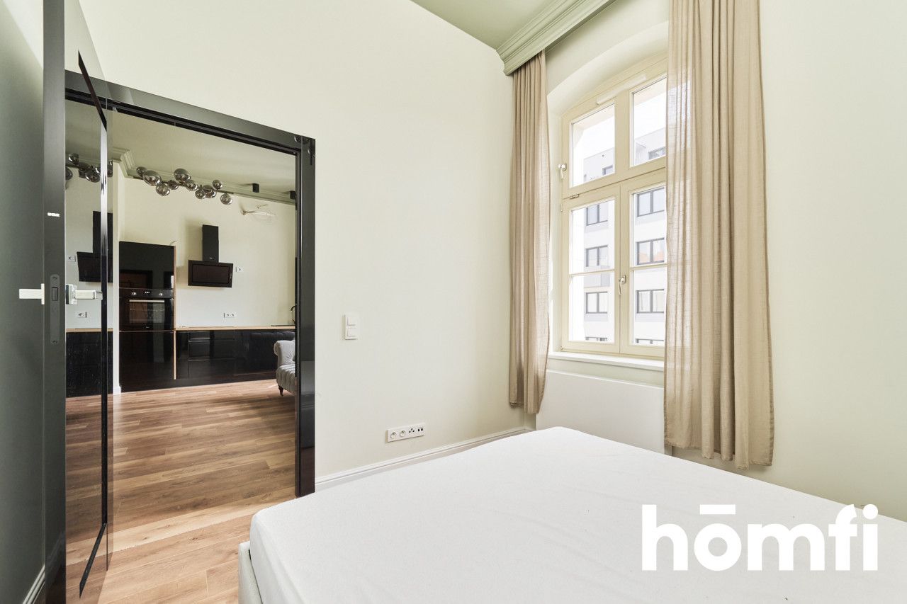 Studio apartment in Castle, Ogrody Graua - Apartment - Rent - Wrocław, Śródmieście / Plac Grunwaldzki