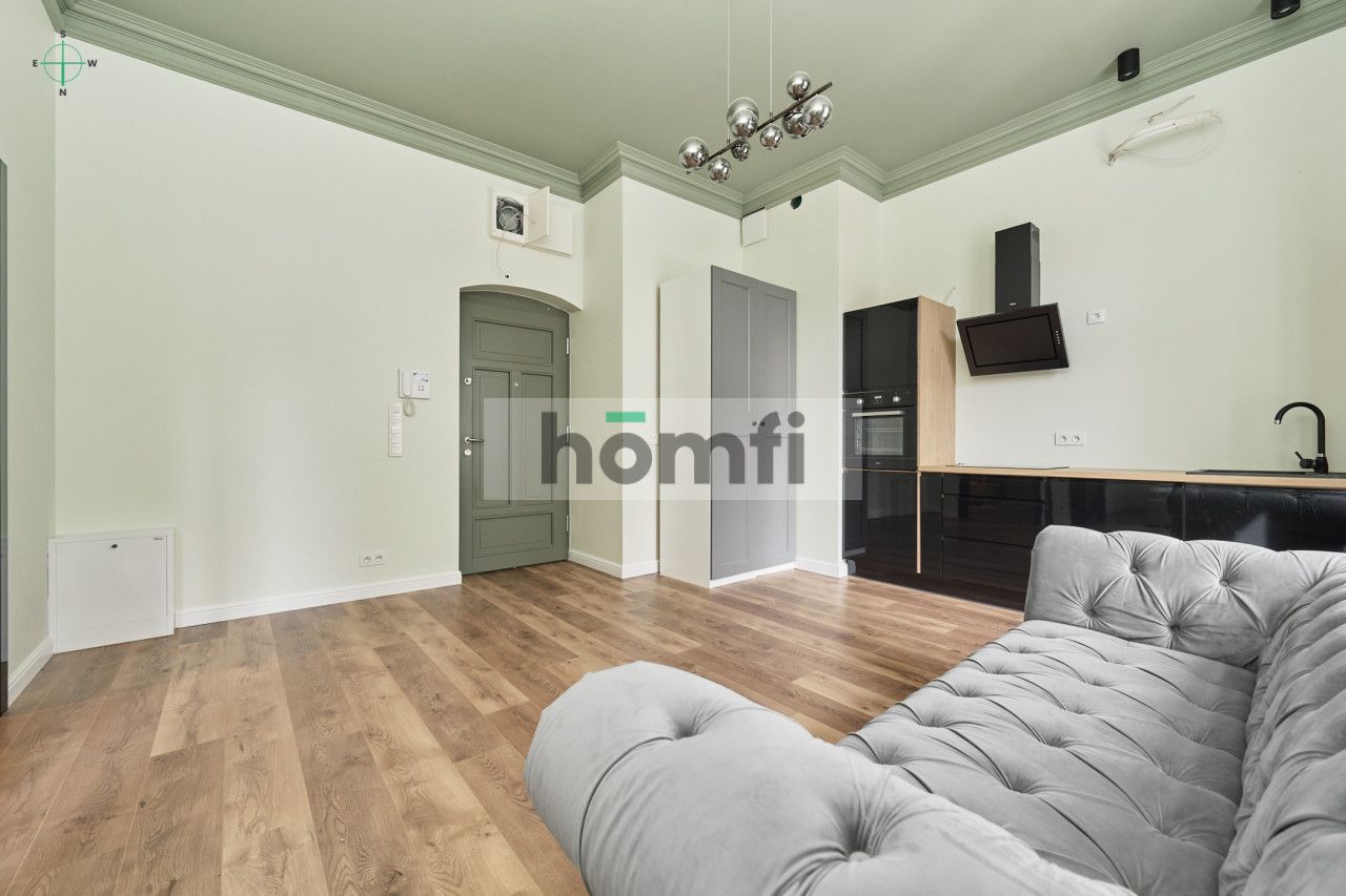 Studio apartment in Castle, Ogrody Graua - Apartment - Rent - Wrocław, Śródmieście / Plac Grunwaldzki