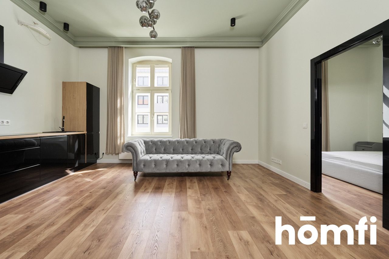 Studio apartment in Castle, Ogrody Graua - Apartment - Rent - Wrocław, Śródmieście / Plac Grunwaldzki