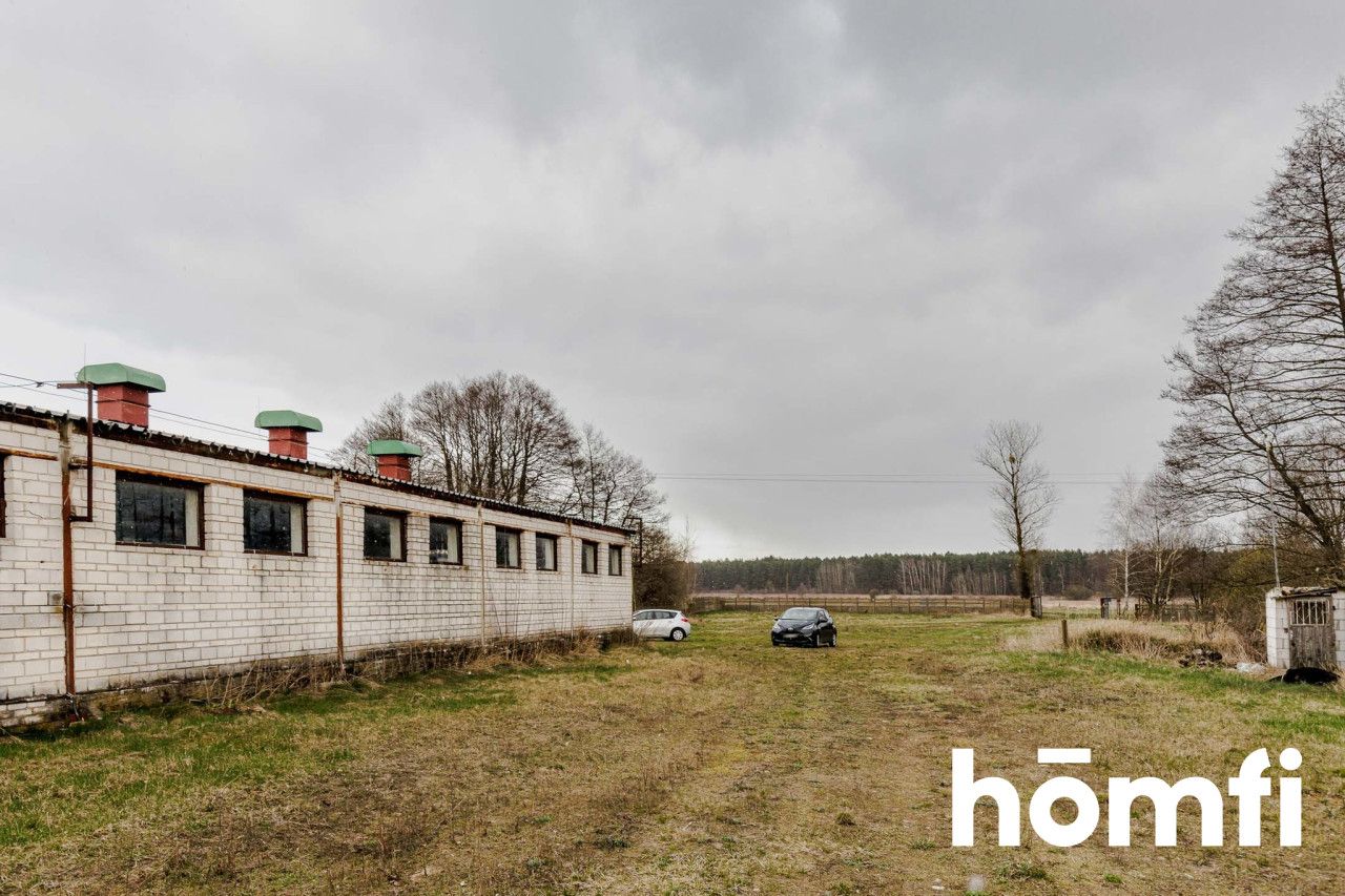 Plot with a hall and a house for sale in Wieliszew - Комерційне приміщення - Продаж - Legionowski, Wieliszew
