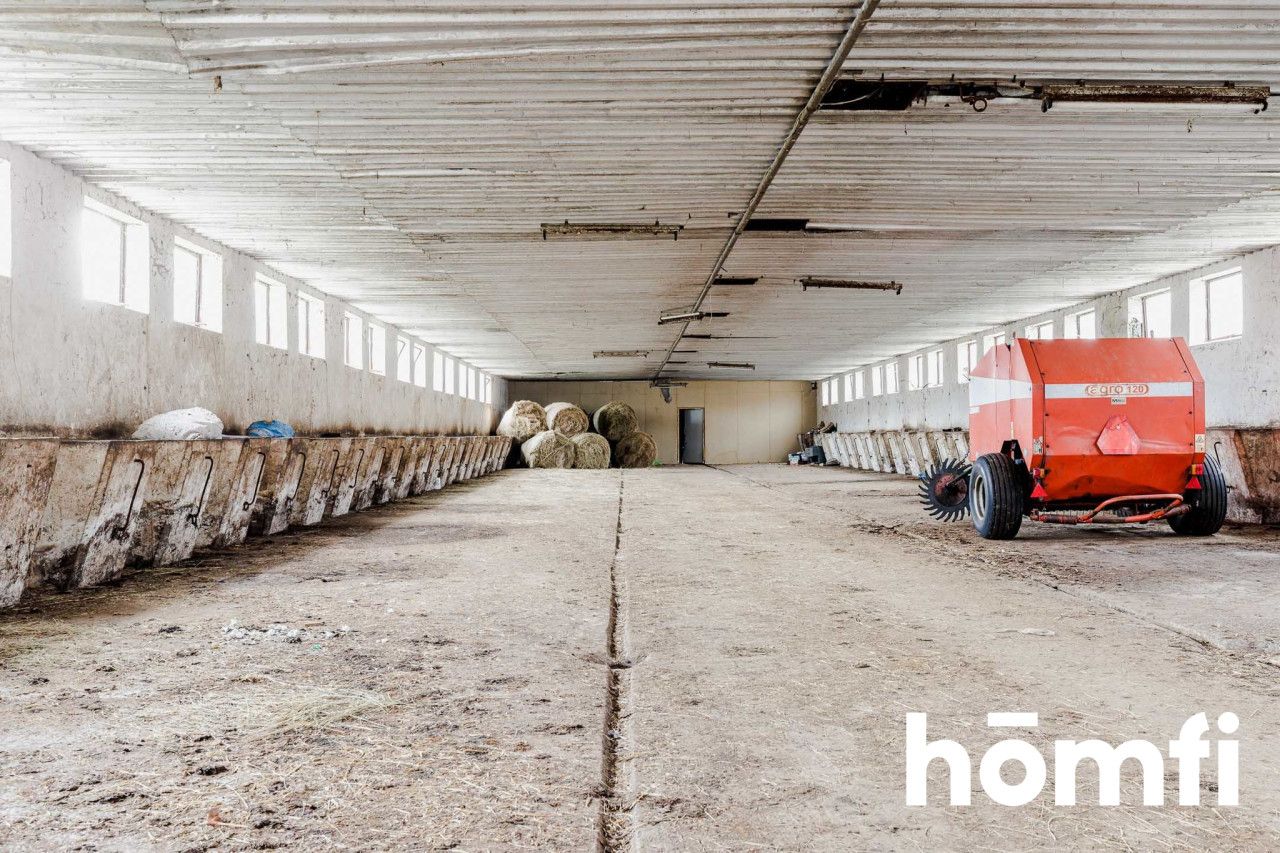 Plot with a hall and a house for sale in Wieliszew - Комерційне приміщення - Продаж - Legionowski, Wieliszew