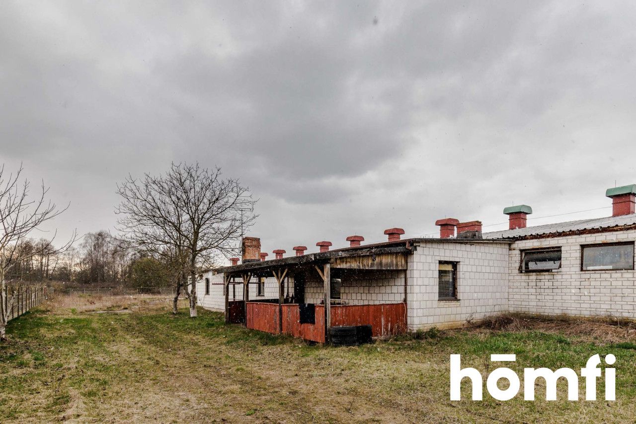 Plot with a hall and a house for sale in Wieliszew - Комерційне приміщення - Продаж - Legionowski, Wieliszew