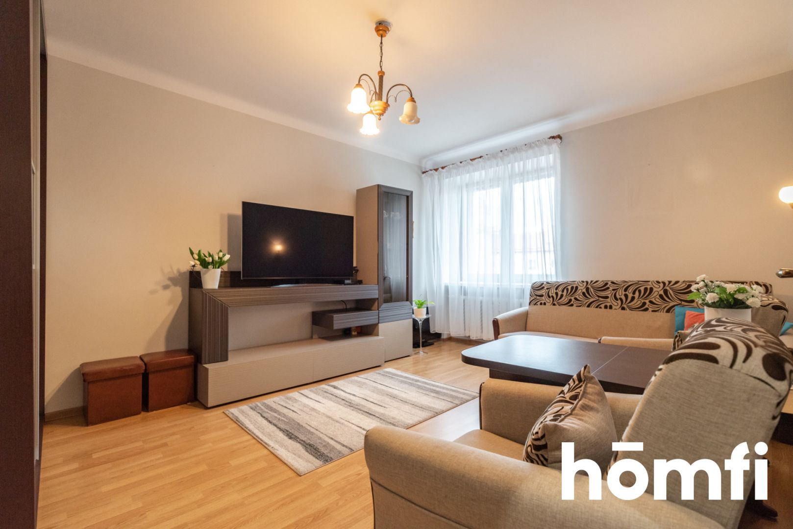 A bright apartment with a separate kitchen in the center - Apartment - Sale - Radom, Planty