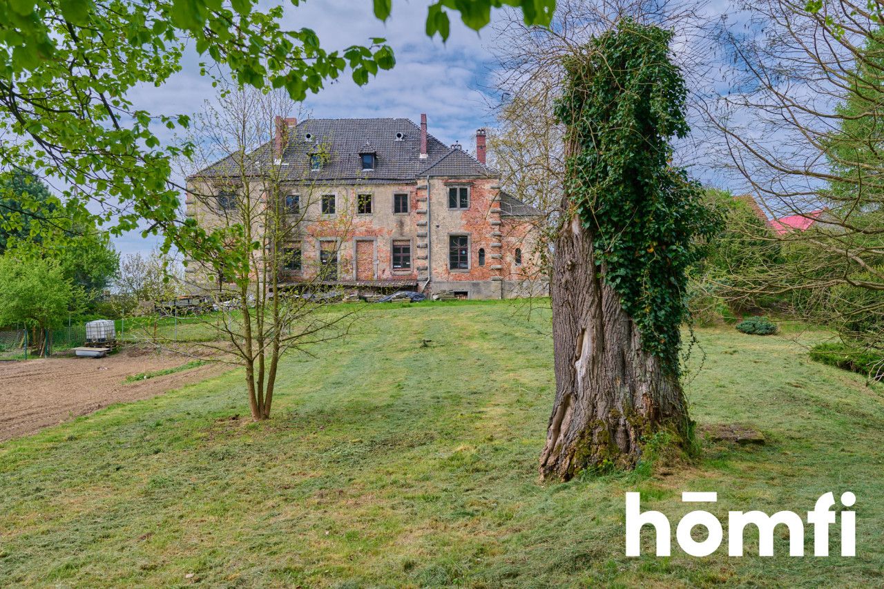 WYJĄTKOWY, RENESANSOWY DWÓR Z PARKIEM I STAWEM - Dom - Sprzedaż - Wrocławski, Długołęka / Zaprężyn