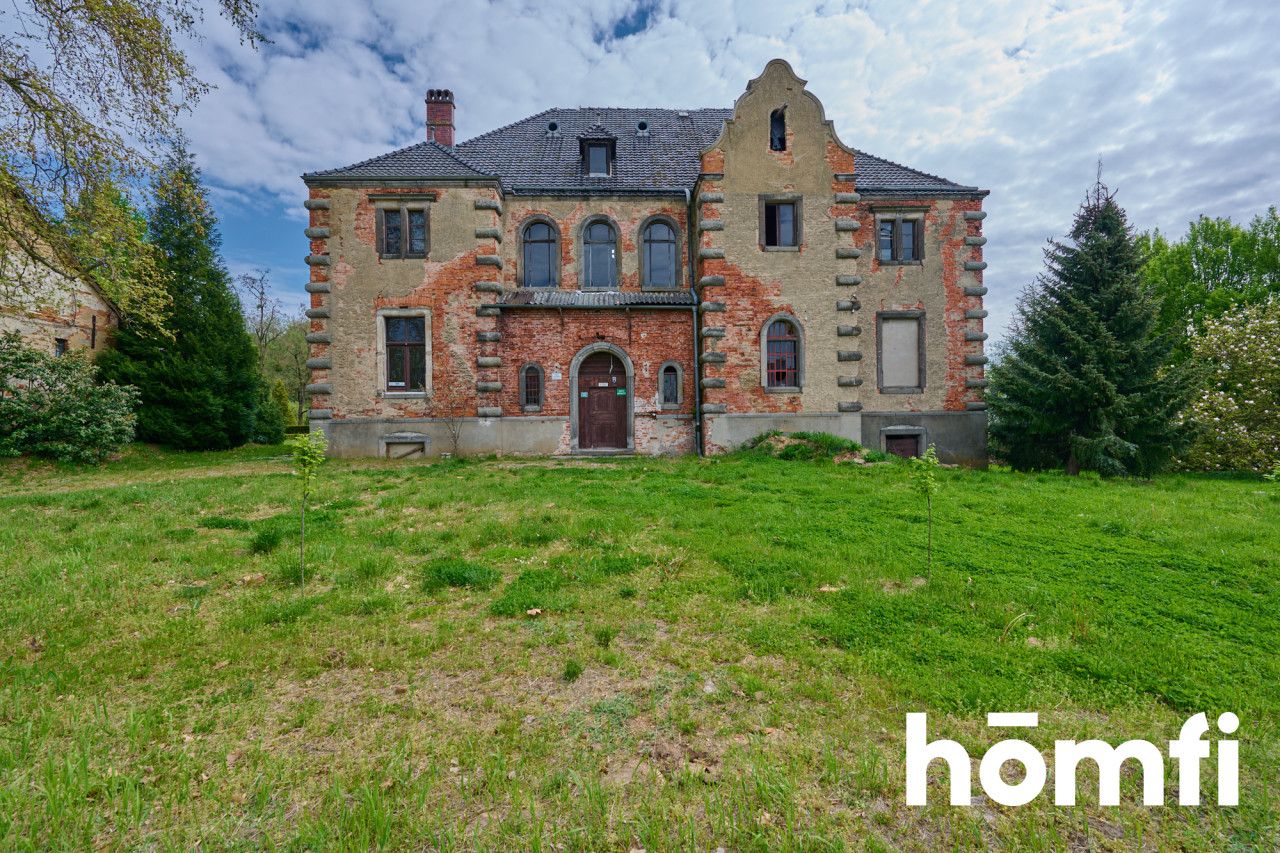 WYJĄTKOWY, RENESANSOWY DWÓR Z PARKIEM I STAWEM - Dom - Sprzedaż - Wrocławski, Długołęka / Zaprężyn