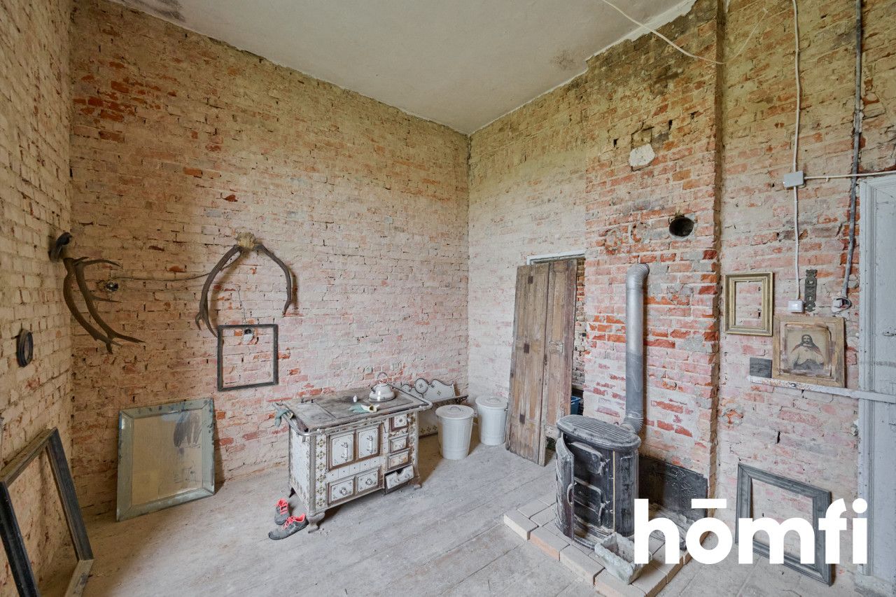 WYJĄTKOWY, RENESANSOWY DWÓR Z PARKIEM I STAWEM - Dom - Sprzedaż - Wrocławski, Długołęka / Zaprężyn