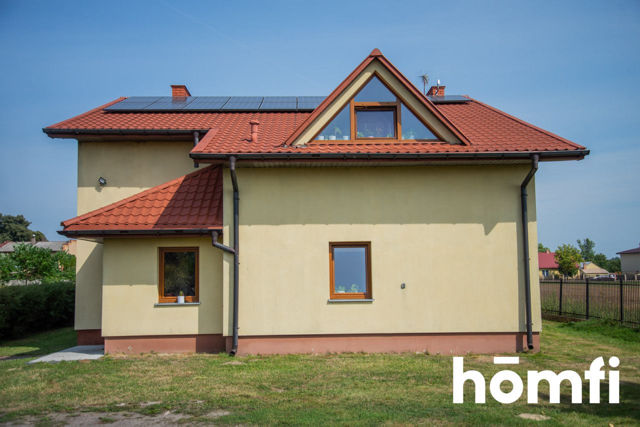 An energy-efficient and spacious house near Radom, and a 1900 m2 plot - Дім - Продаж - Radomski, Gózd / Kiedrzyn
