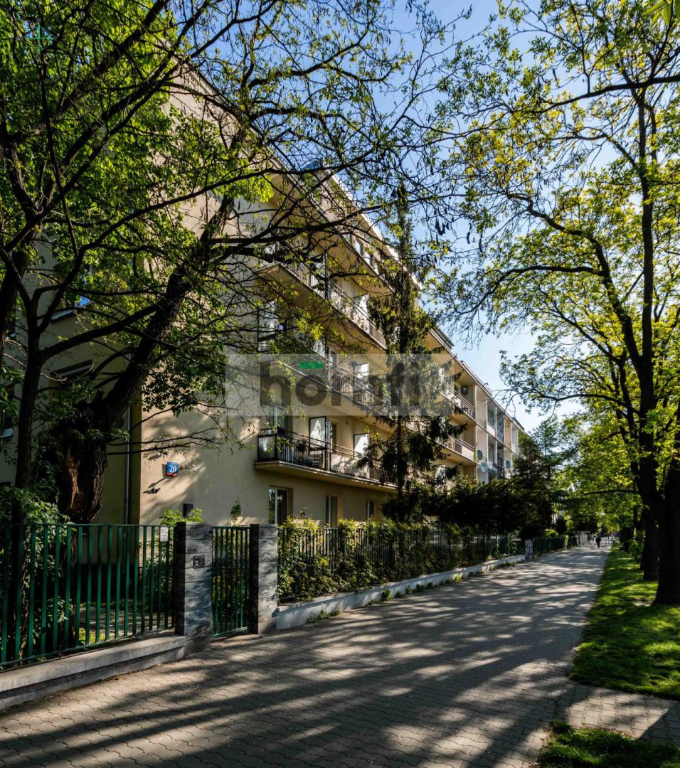 ATMOSPHERIC APARTMENT BY THE WIERZBNO METRO STATION - Apartment - Rent - Warszawa, Mokotów