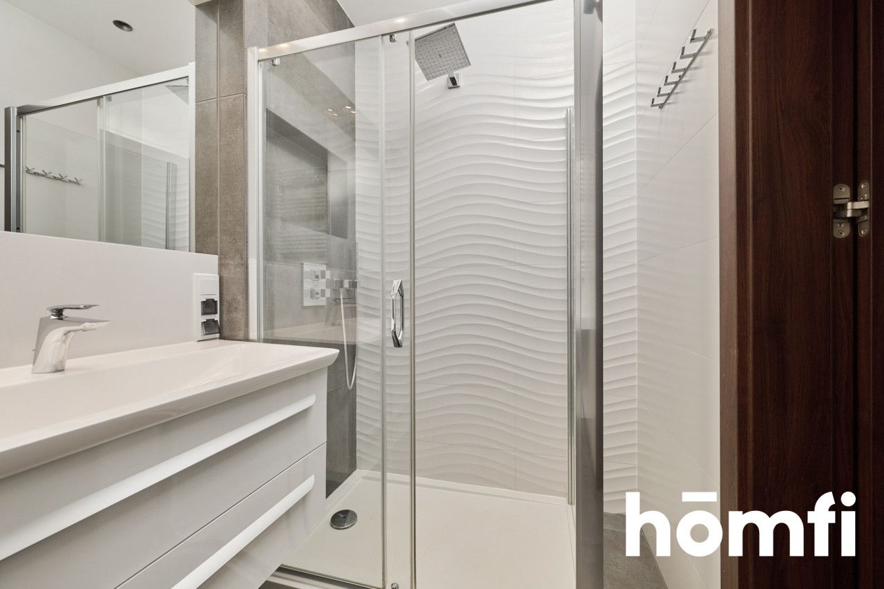 Four rooms flat with balcony at Nyska street, Osiedle Oaza 3999 PLN - Apartment - Rent - Wrocław, Krzyki / Tarnogaj