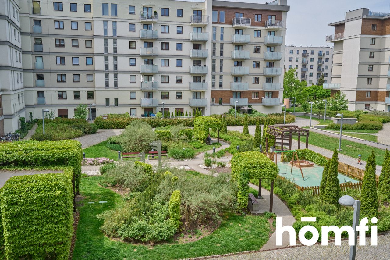 Four rooms flat with balcony at Nyska street, Osiedle Oaza 3999 PLN - Apartment - Rent - Wrocław, Krzyki / Tarnogaj