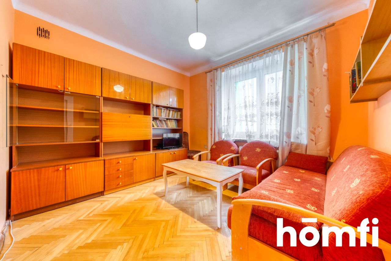 Apartment 48m2 for renovation - great location! - Apartment - Sale - Zgierski, Zgierz