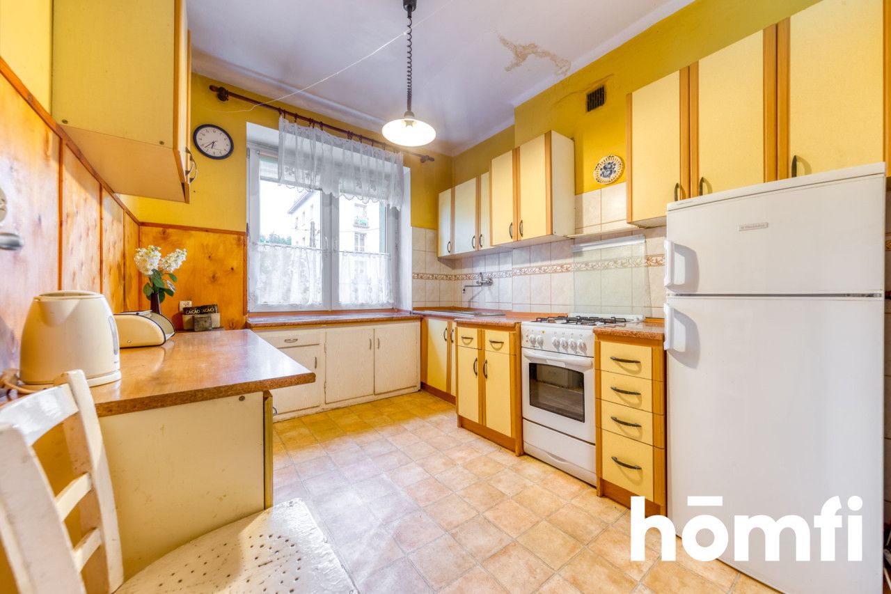 Apartment 48m2 for renovation - great location! - Apartment - Sale - Zgierski, Zgierz