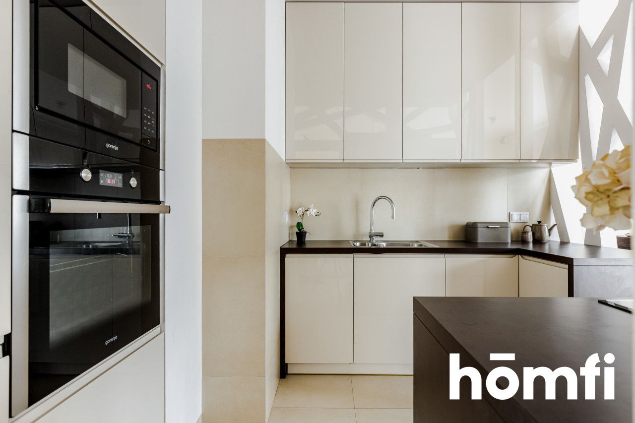 2-Room Flat in an Intimate Estate - Apartment - Rent - Warszawa, Włochy / Stare Włochy