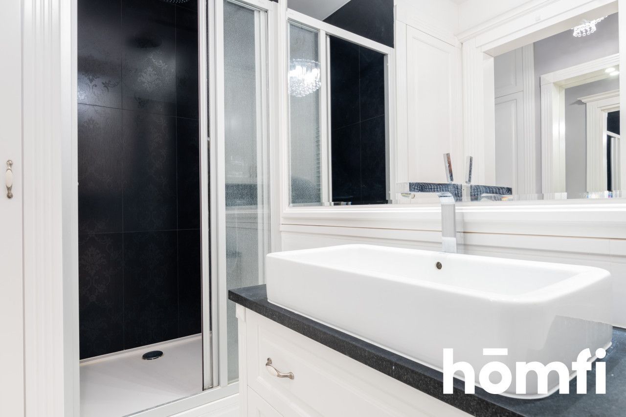 A unique apartment at Poznańska Street - Apartment - Rent - Warszawa, Śródmieście