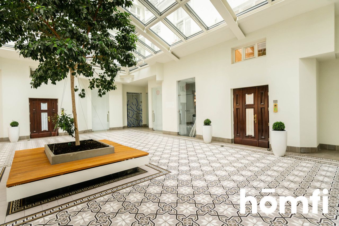 A unique apartment at Poznańska Street - Apartment - Rent - Warszawa, Śródmieście