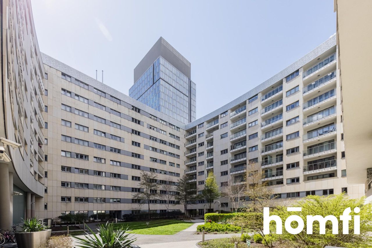 a spacious studio in a great location - Apartment - Rent - Warszawa, Wola