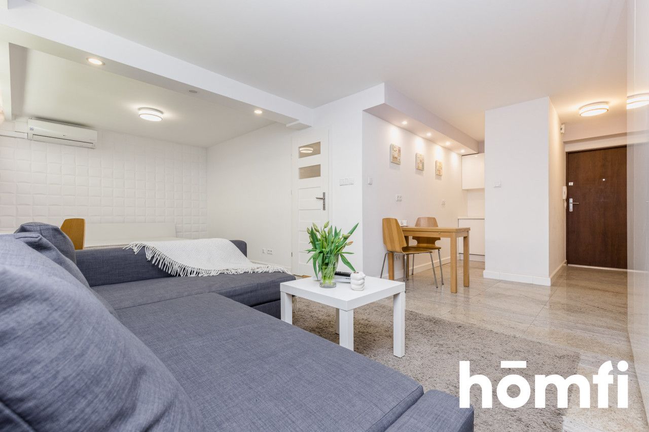 a spacious studio in a great location - Apartment - Rent - Warszawa, Wola