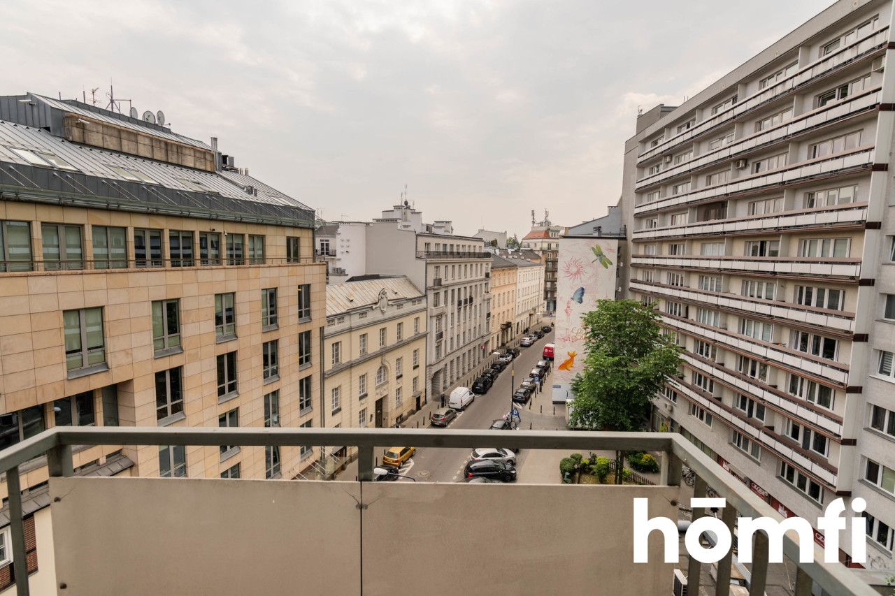 THREE-ROOM APARTMENT AT PLAC TRZECH KRZYŻY - Apartment - Rent - Warszawa, Śródmieście