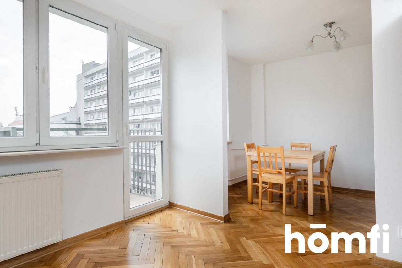 THREE-ROOM APARTMENT AT PLAC TRZECH KRZYŻY - Apartment - Rent - Warszawa, Śródmieście
