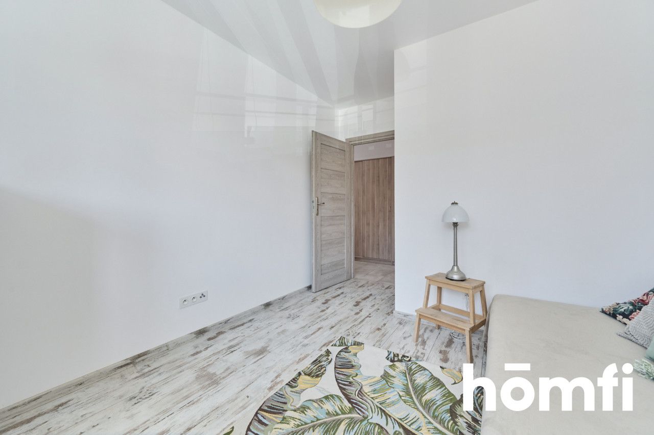 Distributed 2 rooms, separate kitchen and balcony - Apartment - Sale - Wrocław, Krzyki / Tarnogaj