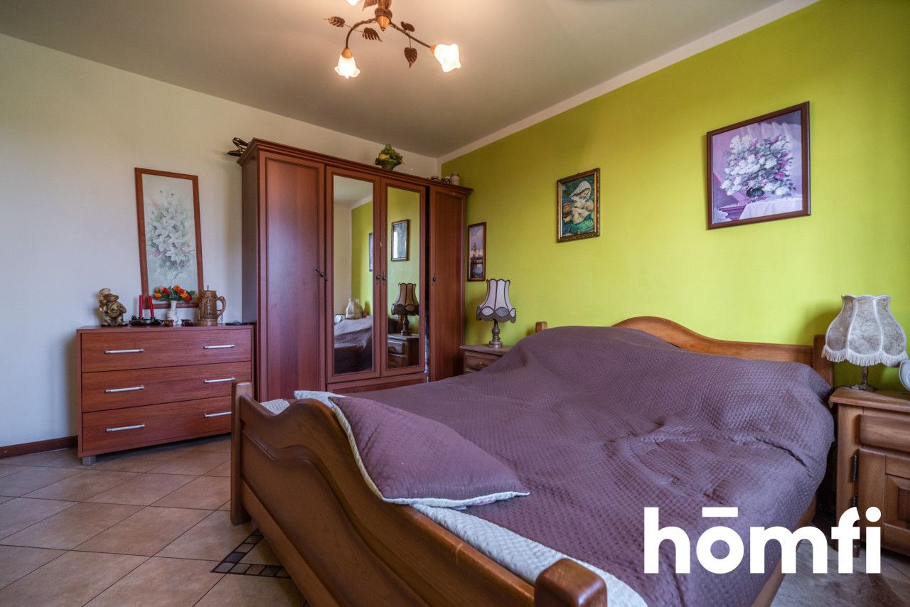 Atrakcyjny dom w Parznicach - Dom - Sprzedaż - Radomski, Kowala / Parznice