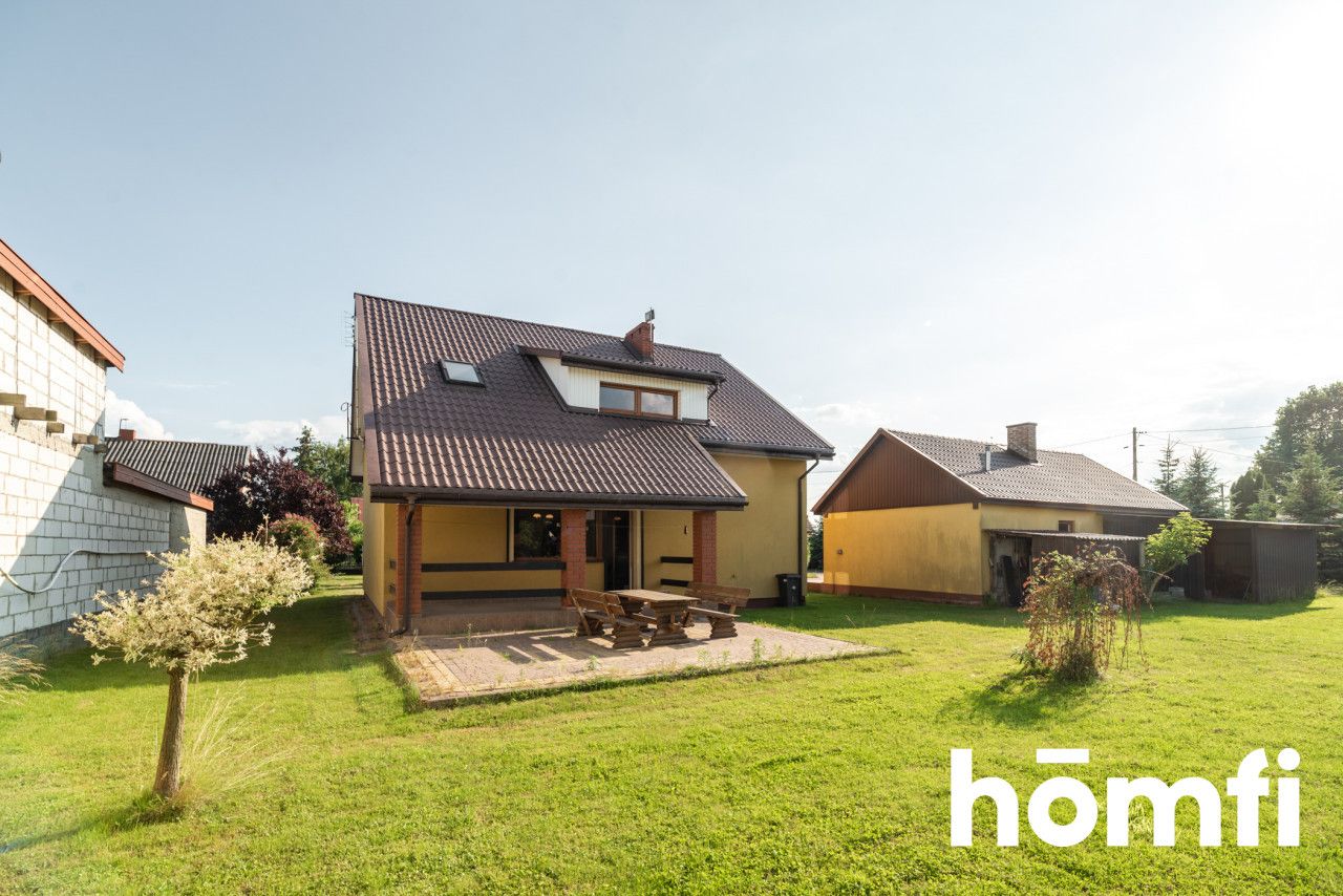 Atrakcyjny dom w Parznicach - Dom - Sprzedaż - Radomski, Kowala / Parznice