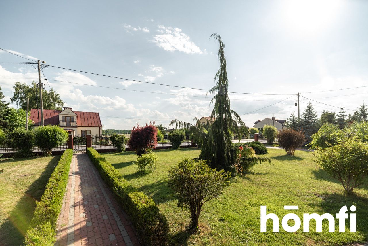 Atrakcyjny dom w Parznicach - Dom - Sprzedaż - Radomski, Kowala / Parznice