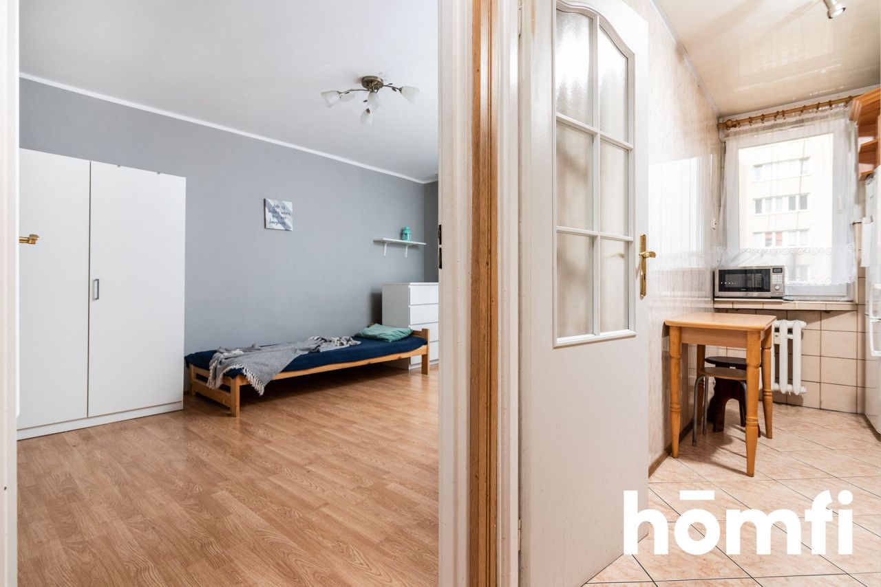 3-pokoje z oddzielną kuchnią, loggią i piwnicą - Mieszkanie - Sprzedaż - Kraków, Nowa Huta / Bieńczyce