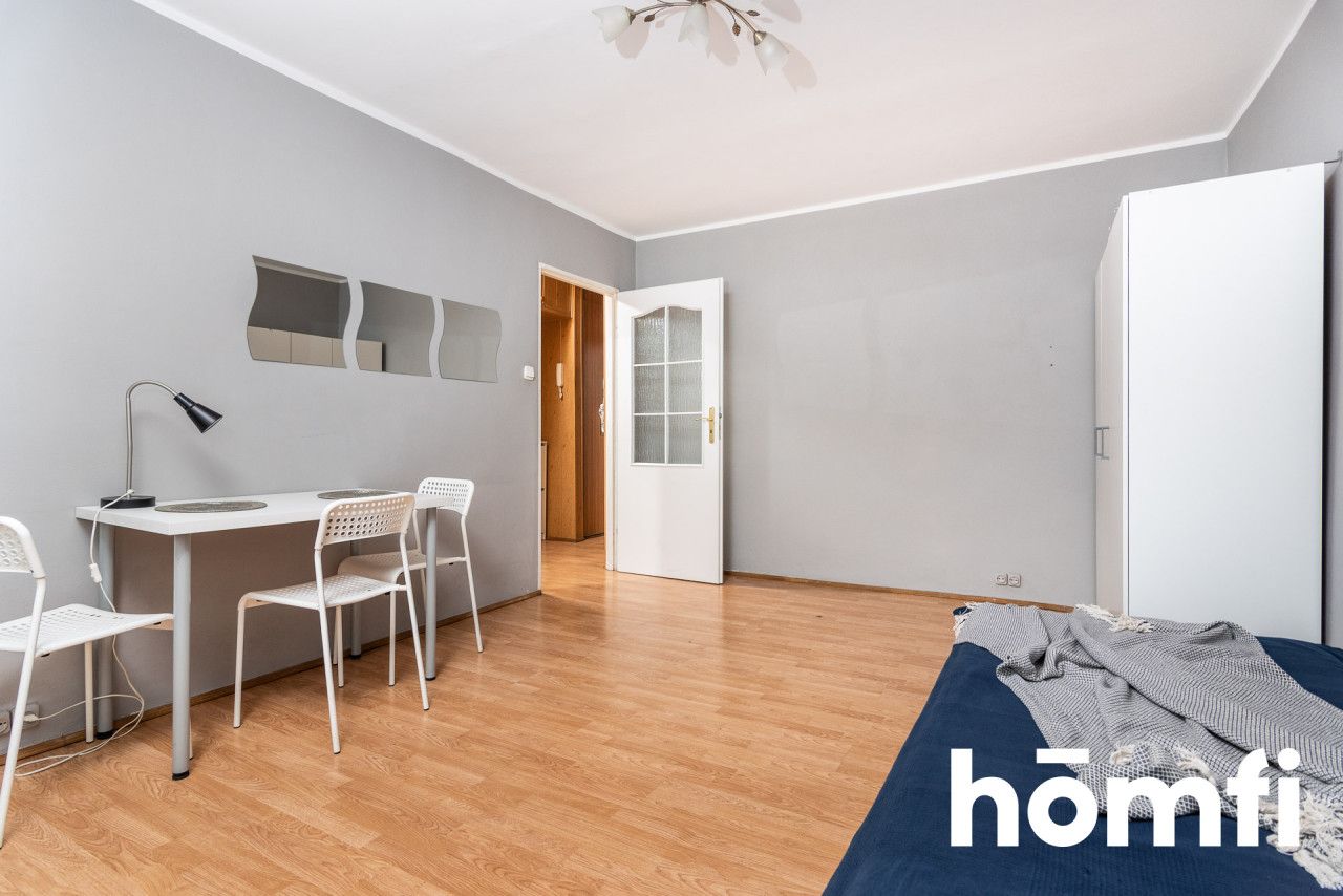 3-pokoje z oddzielną kuchnią, loggią i piwnicą - Mieszkanie - Sprzedaż - Kraków, Nowa Huta / Bieńczyce