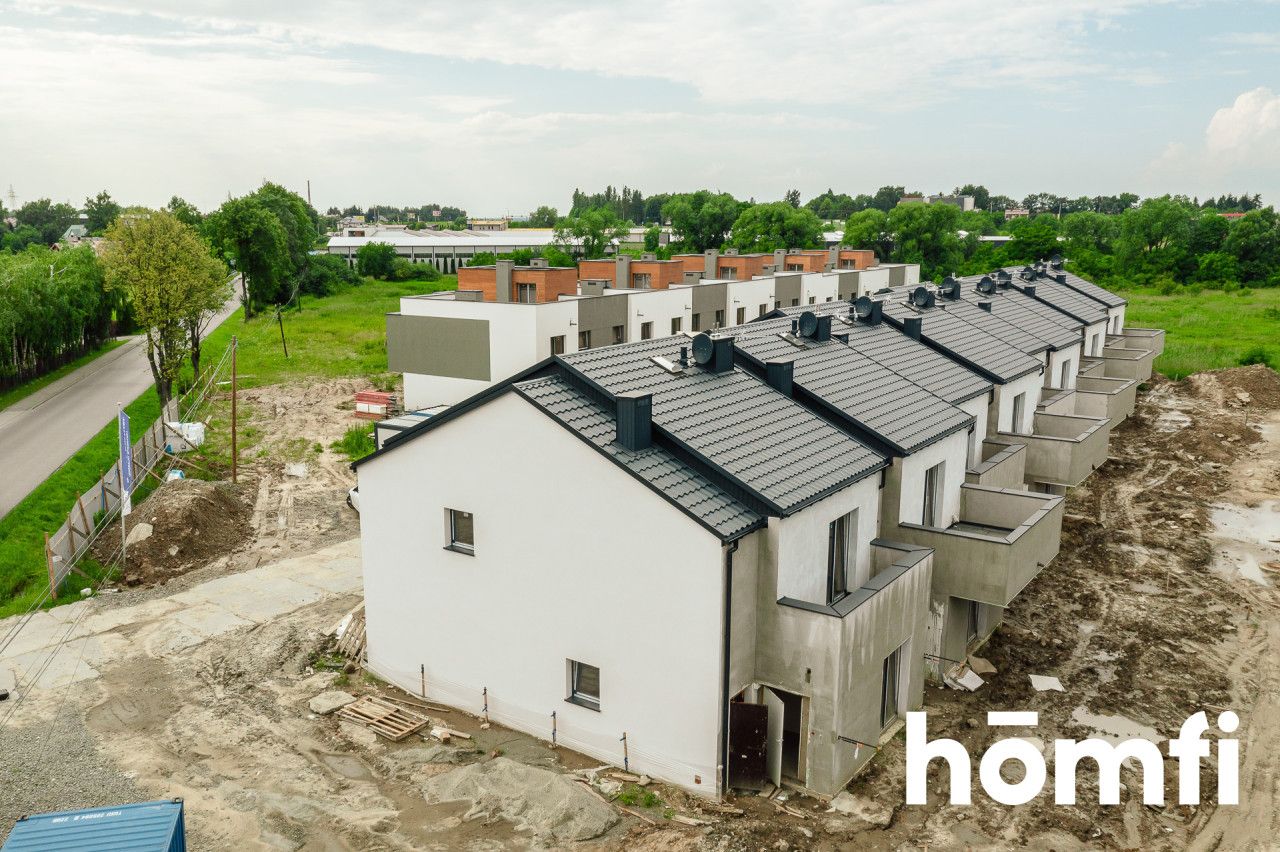 APARTMENT WITH A LARGE BALCONY AND A PARKING SPACE - Apartment - Sale - Rzeszowski, Krasne / Malawa