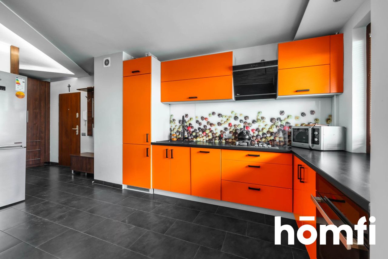 SPACIOUS 3-ROOM FLAT UL. RÓŻANA - Apartment - Sale - Lublin, Czuby