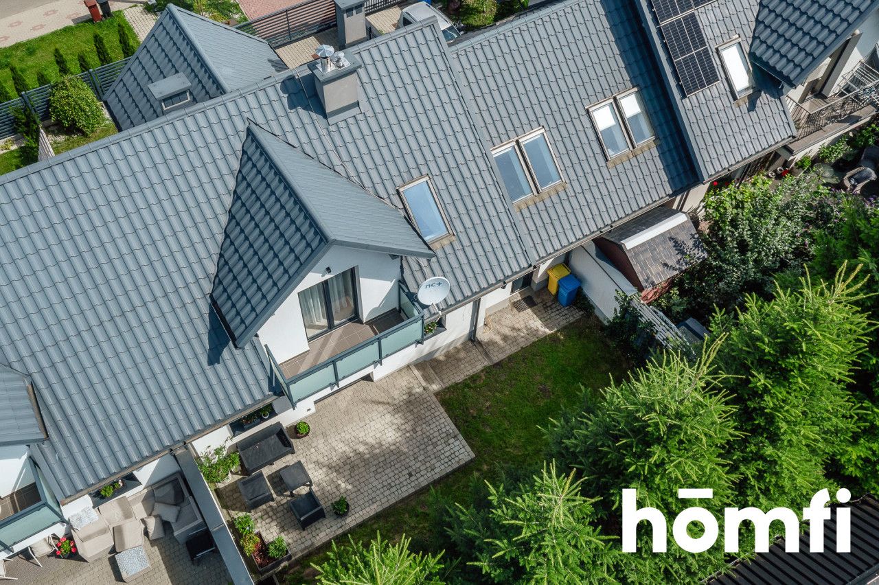 DOM W ZABUDOWIE SZEREGOWEJ O POW. 220 M² Z GARAŻEM I OGRÓDKIEM - Dom - Sprzedaż - Rzeszów, Wilkowyja