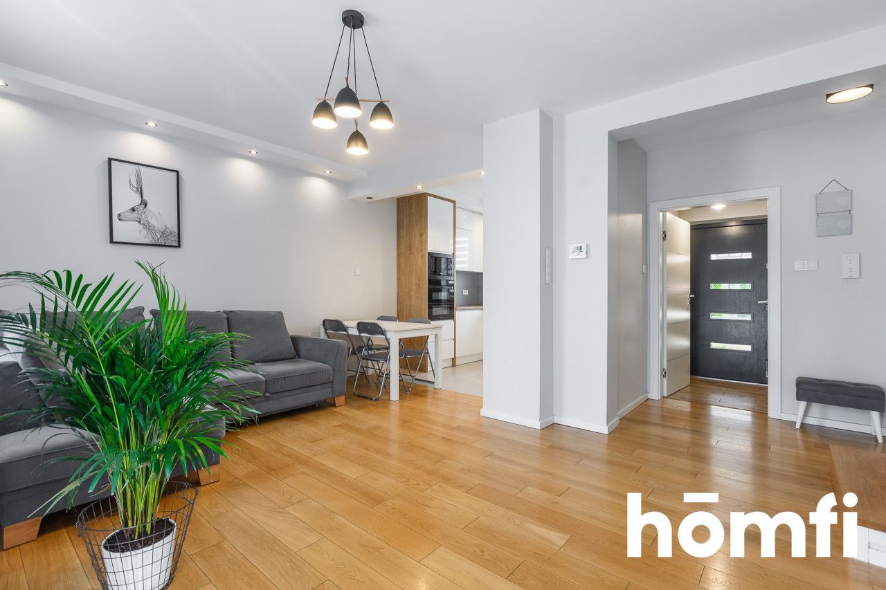 DOM W ZABUDOWIE SZEREGOWEJ O POW. 220 M² Z GARAŻEM I OGRÓDKIEM - Dom - Sprzedaż - Rzeszów, Wilkowyja