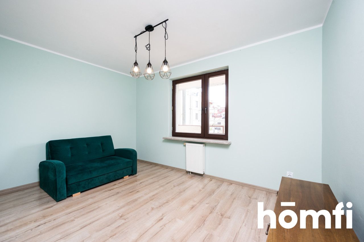 Dwa pokoje z oddzielną kuchnią, balkonem i piwnicą - Mieszkanie - Sprzedaż - Kraków, Podgórze / Kurdwanów