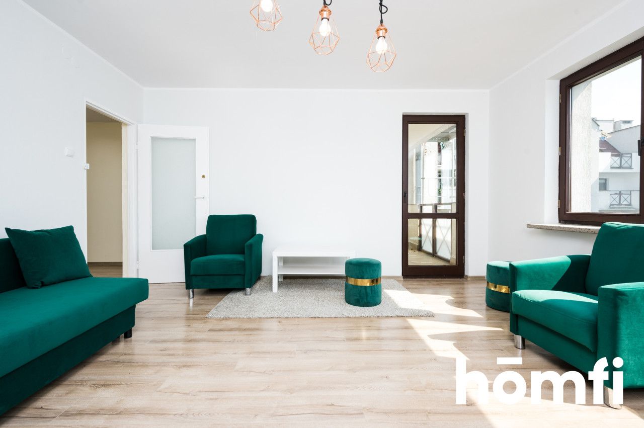 Dwa pokoje z oddzielną kuchnią, balkonem i piwnicą - Mieszkanie - Sprzedaż - Kraków, Podgórze / Kurdwanów