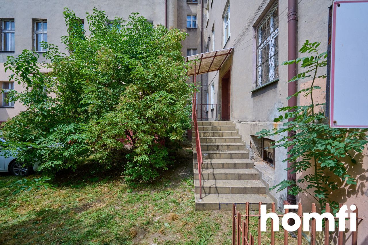 For sale a tenement house in the center of Kalisz 2 790 000 PLN - Commercial premises - Sale - Kalisz, Stare Miasto