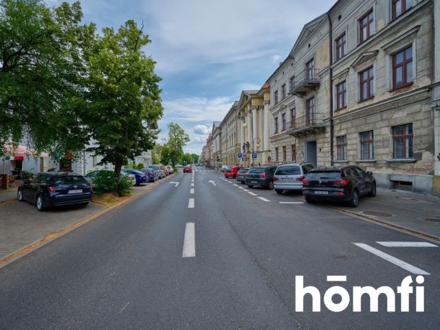 For sale a tenement house in the center of Kalisz 2 790 000 PLN - Commercial premises - Sale - Kalisz, Stare Miasto