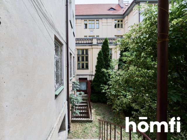 For sale a tenement house in the center of Kalisz 2 790 000 PLN - Commercial premises - Sale - Kalisz, Stare Miasto