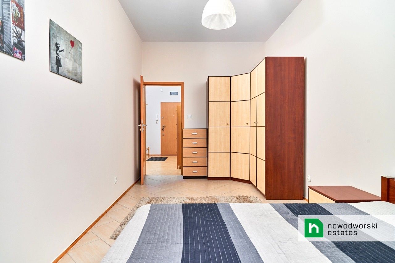 2 - rooms, 52 m2 / Powstańców Śląskich / Sky Tower - Apartment - Rent - Wrocław, Krzyki / Krzyki