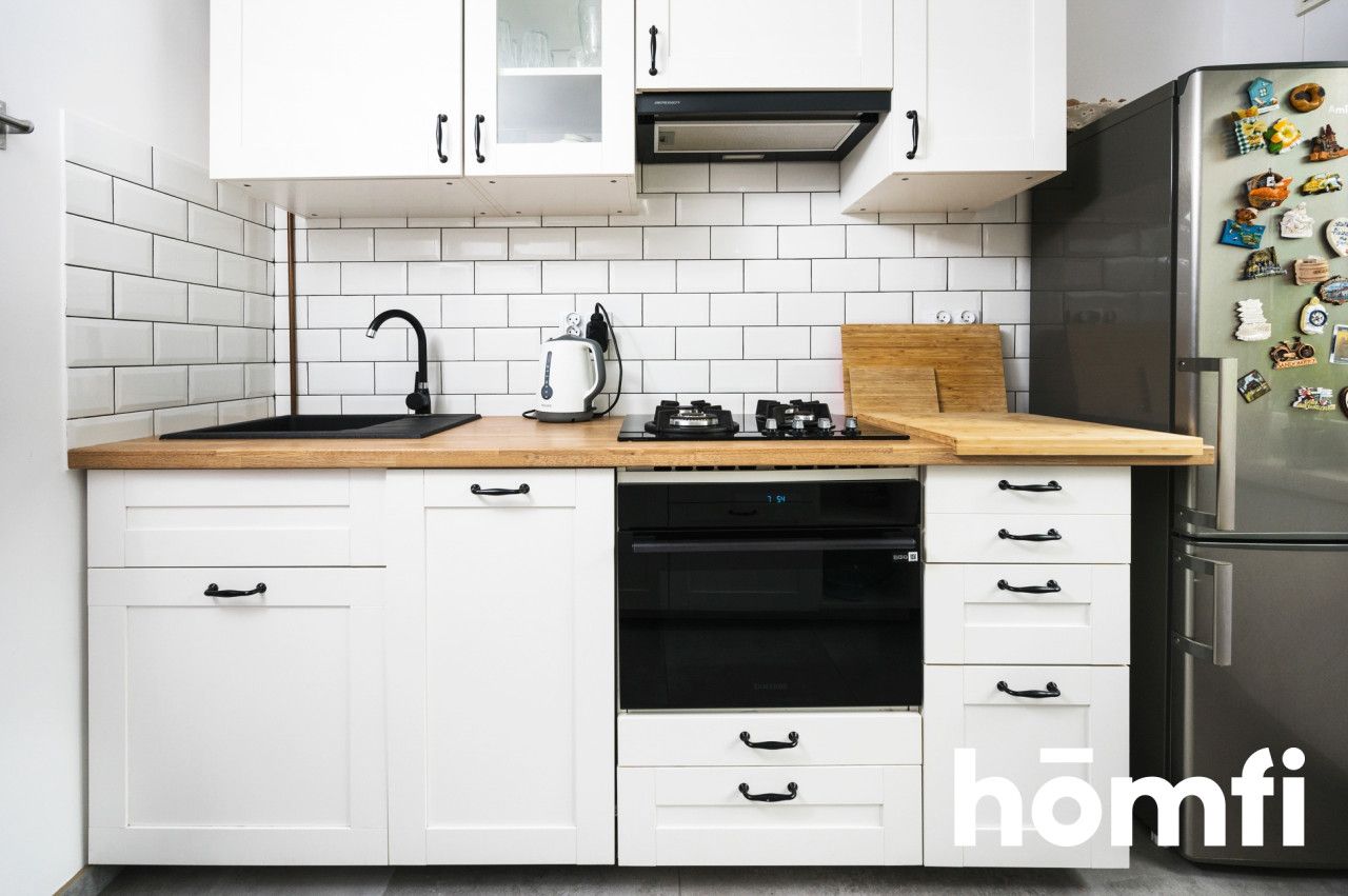 Very bright and cozy apartment for sale at Kącik st. - Zabłocie. City heating, basement, balcony, 47sqm - Apartment - Sale - Kraków, Zabłocie