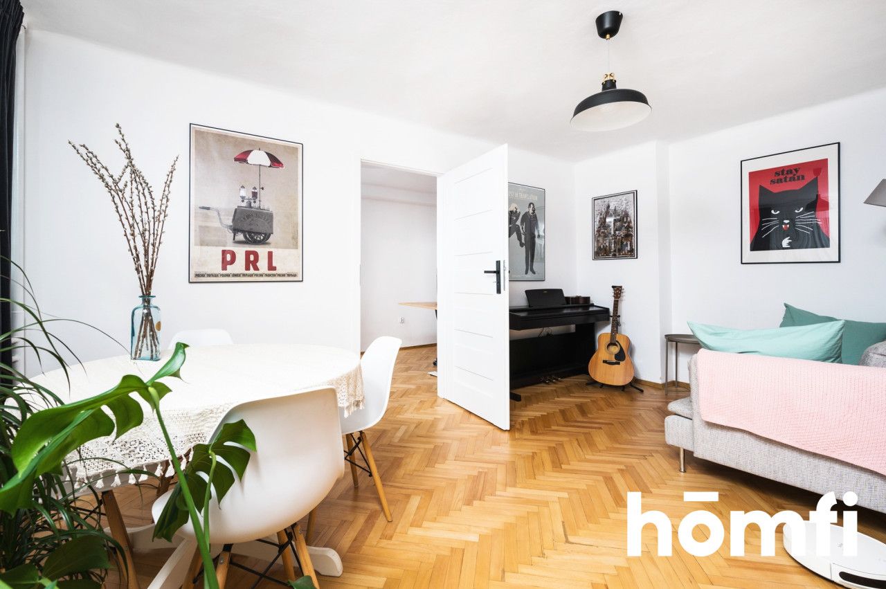 Very bright and cozy apartment for sale at Kącik st. - Zabłocie. City heating, basement, balcony, 47sqm - Apartment - Sale - Kraków, Zabłocie