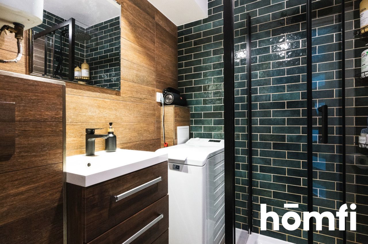 Very bright and cozy apartment for sale at Kącik st. - Zabłocie. City heating, basement, balcony, 47sqm - Apartment - Sale - Kraków, Zabłocie