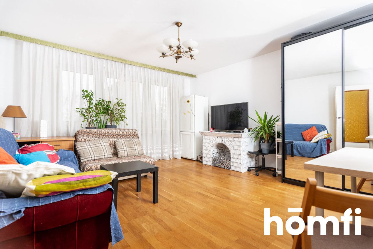 A three-room apartment with a balcony and a separate kitchen and toilet in Prądnik Czerwony - Apartment - Sale - Kraków, Śródmieście / Prądnik Czerwony